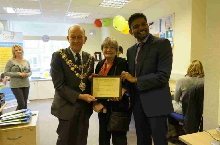 Eleanor Healthcare Group CEO with Mayor